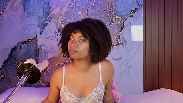 Lolalewis777 live