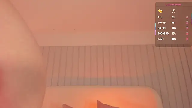Megan-holly live