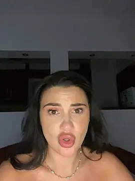 AylaSparkk live