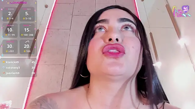 sofiiacarson live