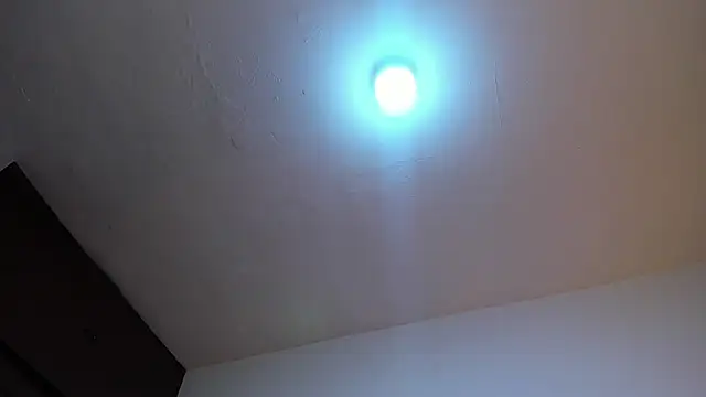 Nauthy_Nahomi live