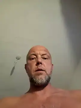 HornyDaddyMuscle live