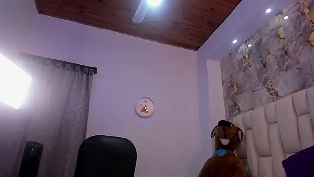 estrellathekk live