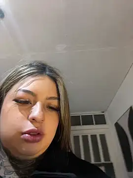 Im_Emily_ live