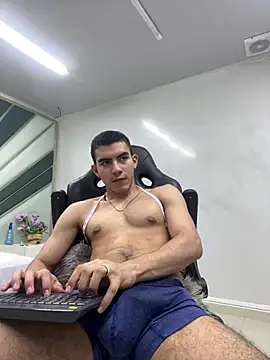 Sebastian_Vega live