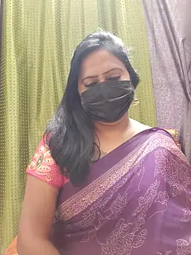 Meera_mia live
