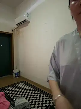 xiiuuff18 live