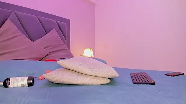 Natashaa_Vega live