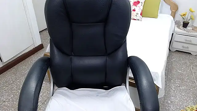 emiliaa_hot live