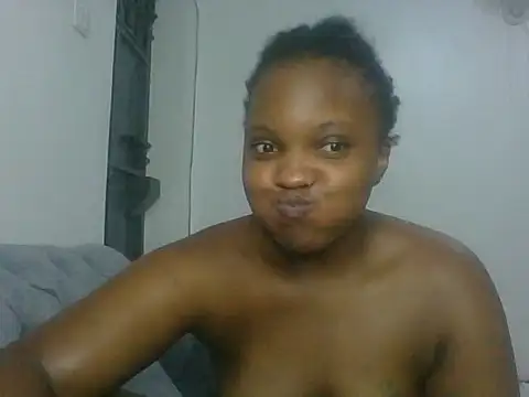 Ebony_butt live