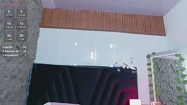 mamaneedsfun live