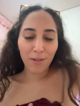LatinDoll8 live