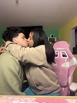 hotlatinocouple__ live