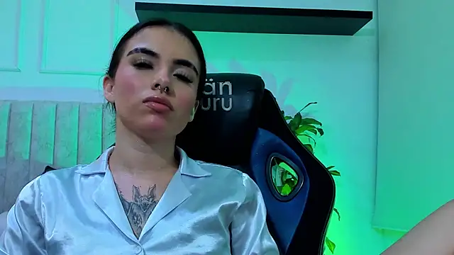 isabella_hv live