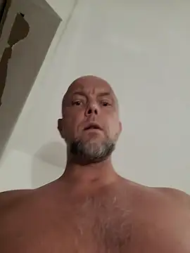 HornyDaddyMuscle live