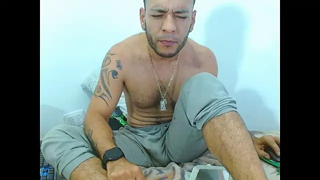 Alphamaster_92 live