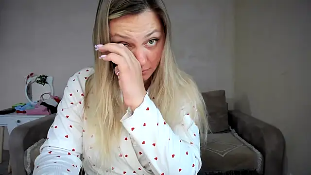 MonicaSweettty live