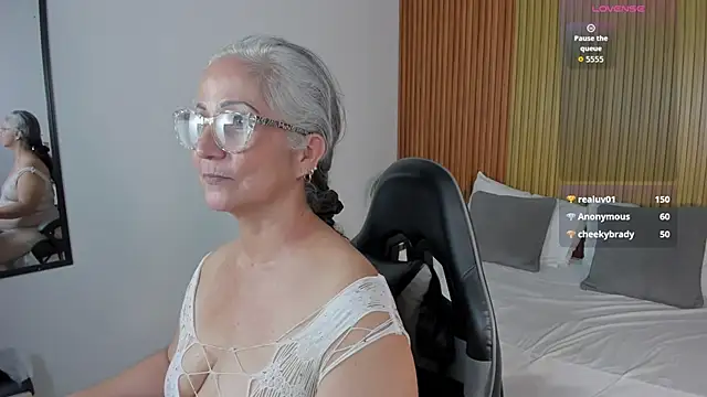 catalina_villan live