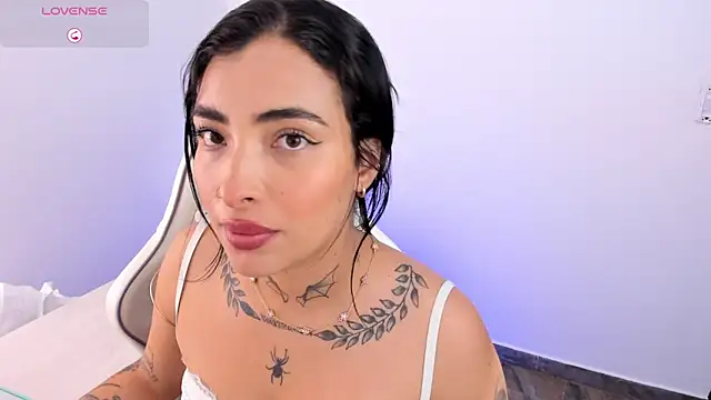 emmi_11 live