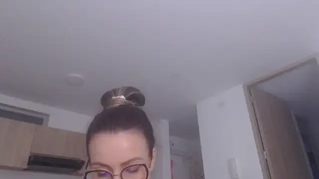 LovePaula live