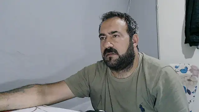 -dark-look- live