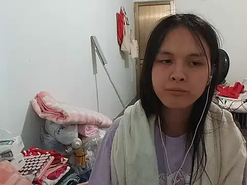 RebelAura live