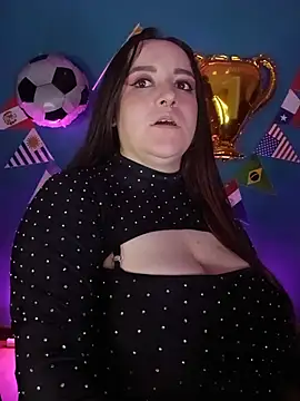 Lena_black_ live