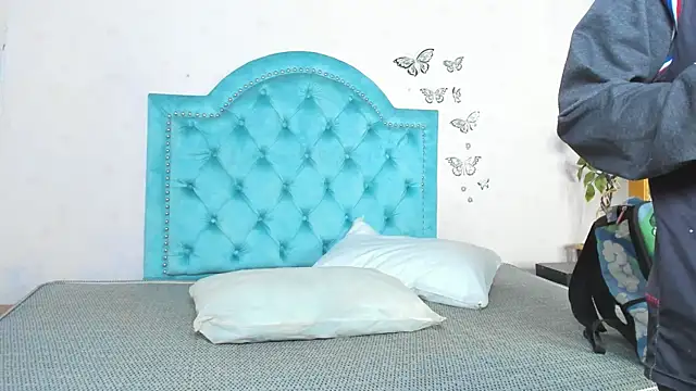Charlie_Latino live