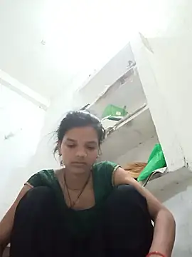 Student_garl_1 live