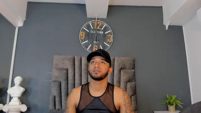 Robin_Rief live