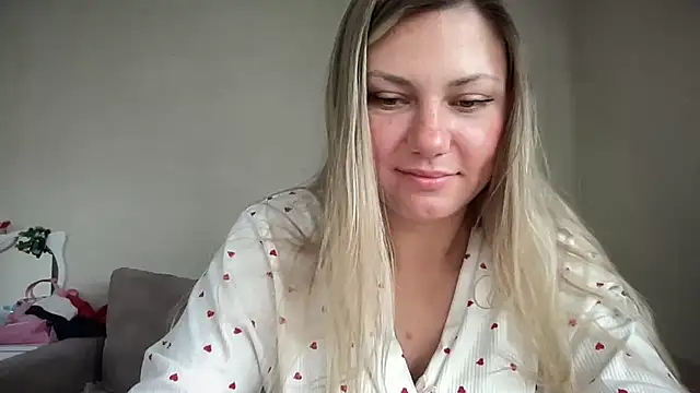 MonicaSweettty live