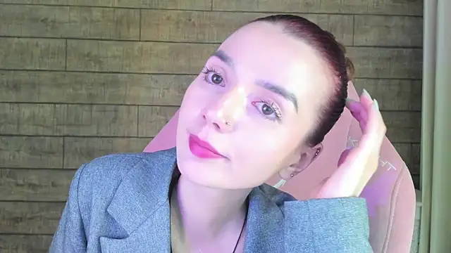 VanessaVienne live