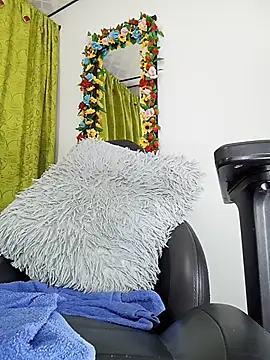 Elektra_bigcock live
