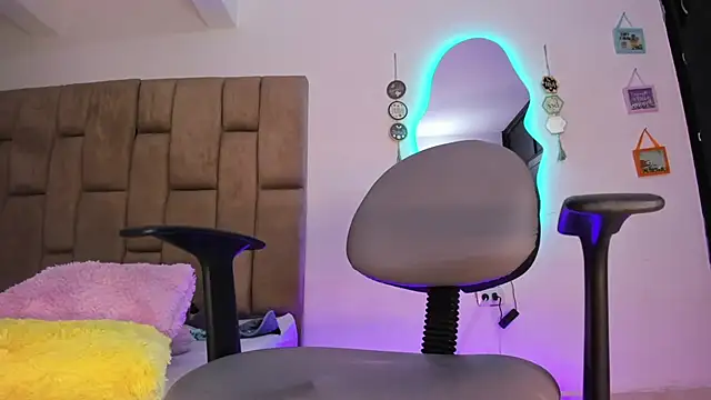 Estrella_rousel live