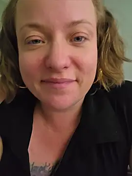 julimonroe live