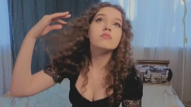 EsterReichert live