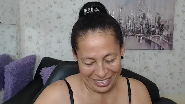 mature_martina live