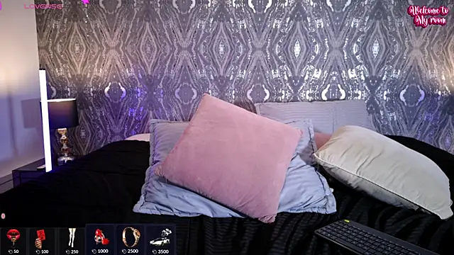 AbellaFox_ live