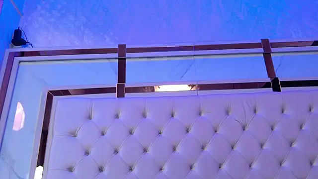 Cameron_Hearts live