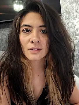 AshleyyHall live