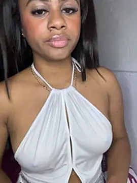 Tifanny03 live