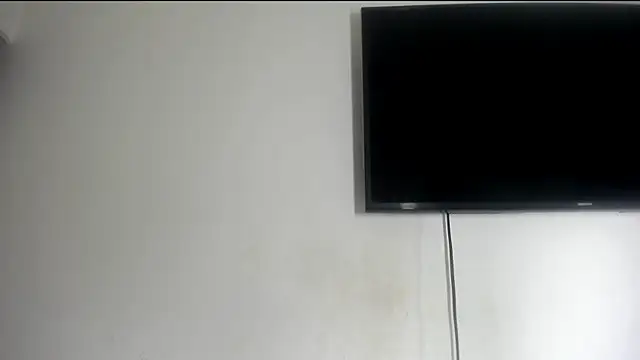 Fox_Loves live