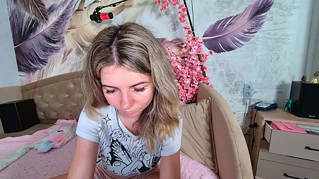Anoraa live