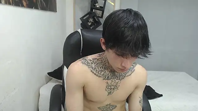 Cry_thereal live