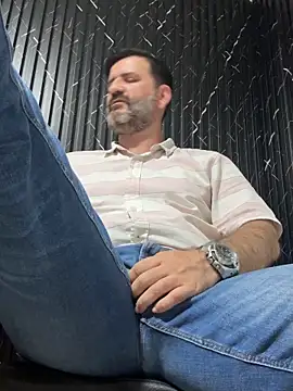 Hairy_Dad86 live