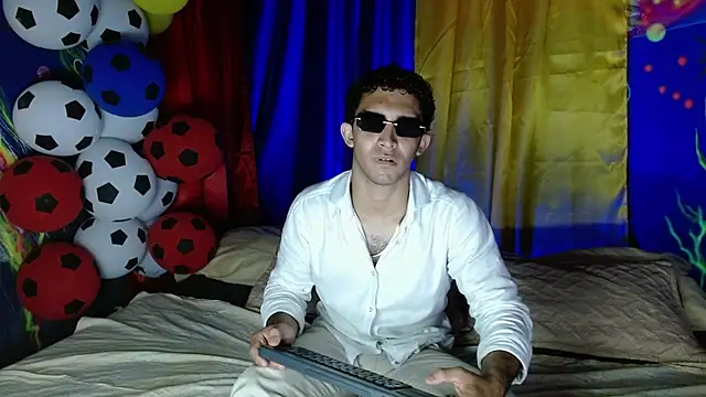 caius_bigcock1 live