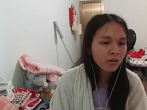 RebelAura live