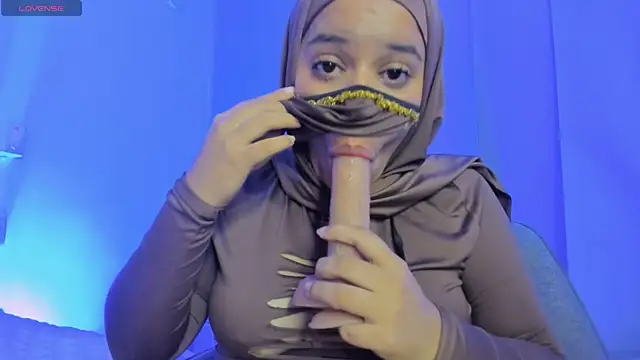 Aminaa_Kaarim live