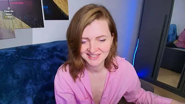 Liza__Evans live