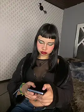 AntonellaCooper_Pink live